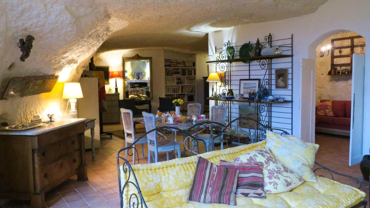 La Cave De L'Eperon Bed and Breakfast Trôo Exteriör bild